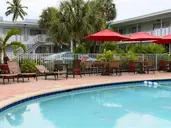 Collins Hotel