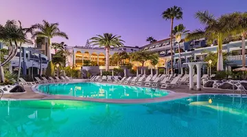 Colon Guanahani (Adults Only 16+)