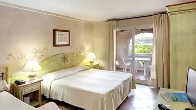 Colonna Beach Hotel