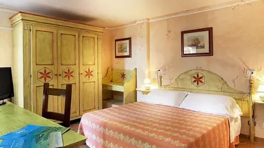 Colonna Beach Hotel