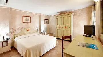 Colonna Beach Hotel
