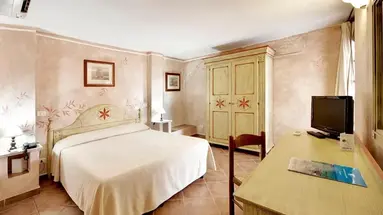Colonna Beach Hotel