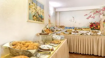 Colonna Beach Hotel