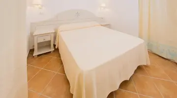 Colonna Beach Hotel