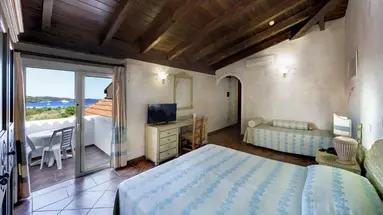 Colonna Beach Hotel
