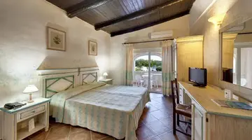 COLONNA BEACH MARINELLA