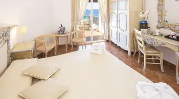 COLONNA CAPO TESTA GRAND HOTEL
