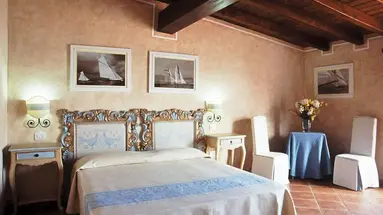 COLONNA RESORT HOTEL