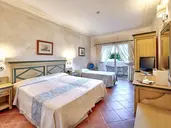 Colonna Resort