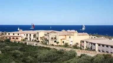 Colonna Resort