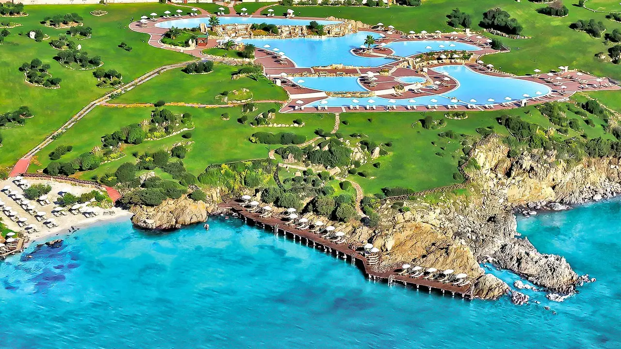Colonna Resort