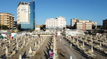 Color Palace Lido Hotel - Family Village