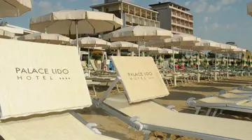 Color Palace Lido Hotel - Family Village