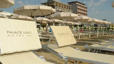 Color Palace Lido Hotel - Family Village