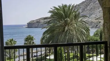 Columbia Beach Resort