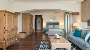 Columbia Beach Resort