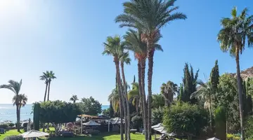 Columbia Beach Resort