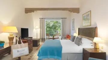 Columbia Beach Resort