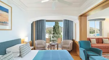 Columbia Beach Resort