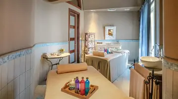 Columbia Beach Resort