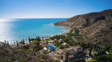 Columbia Beach Resort