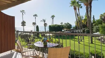 Columbia Beach Resort