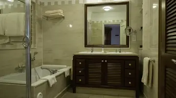 Columbia Beach Resort