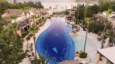 Columbia Beach Resort