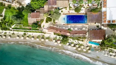 Columbia Beach Resort