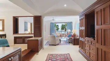 Columbia Beach Resort