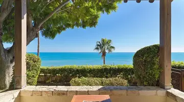 Columbia Beach Resort
