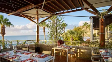 Columbia Beach Resort