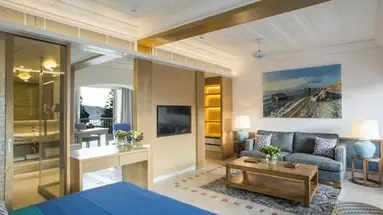 Columbia Beach Resort