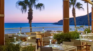 Columbia Beach Resort