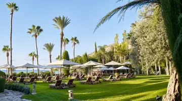 Columbia Beach Resort