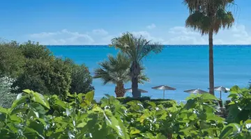 Columbia Beach Resort