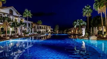 Columbia Beach Resort
