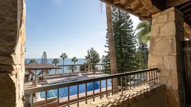 Columbia Beach Resort