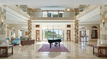 Columbia Beach Resort