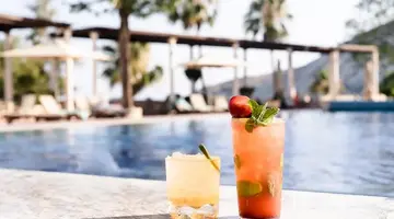 Columbia Beach Resort