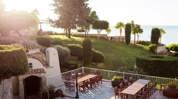 Columbia Beach Resort