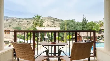 Columbia Beach Resort