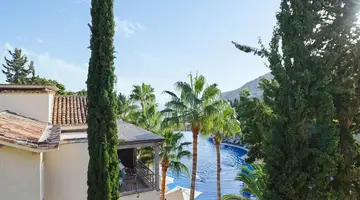 Columbia Beach Resort
