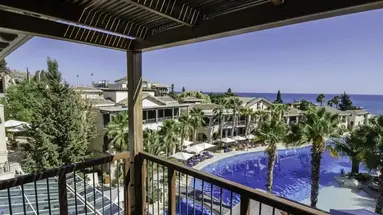 Columbia Beach Resort