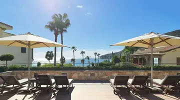 Columbia Beach Resort
