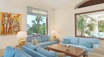 Columbia Beach Resort