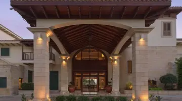 Columbia Beach Resort