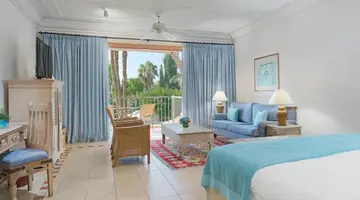 Columbia Beach Resort
