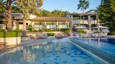 Columbia Beach Resort