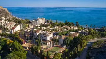 Columbia Beach Resort